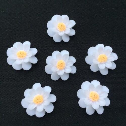 80pcs 17mm 3D Flower Rhinestone Sewing Flat Back Plastic Beads White Crystal For Wedding Dress Z020*8