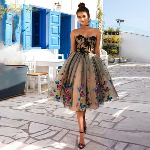 Strapless Prom Dresses Butterfly Appliques Illusion Sleeveless Tulle Prom Dress Tea Length Party Dress Robe de soiree