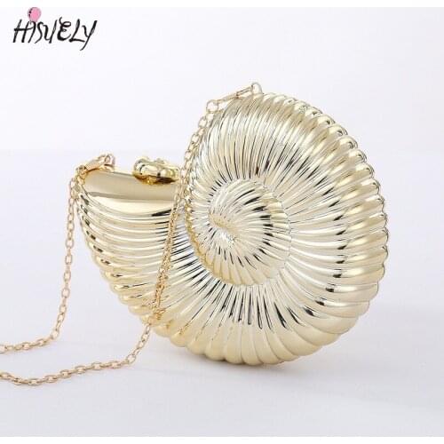 2021 Cute Conch Dinner Bag Womens Shoulder Messenger Crossbody Bag Fun Personality Metal Chain Clutch Acrylic Shell Phone Bags