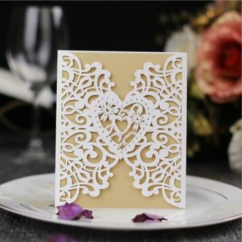 50 pieces/lot) Laser Cut Heart White Wedding Invitation Card Hollow Out Floral Engagement Birthday Guests Invitations IC110