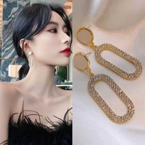 New Korean Fashion Network Red Temperament Female Senior Sense Full Rhinestone Oval Long Wedding Earrings