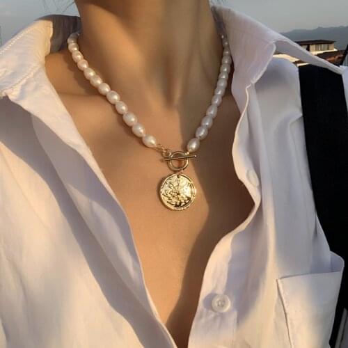 18KGF Chokers Necklaces for Women 100% Freshwater Pearl Necklaces with Coin Pendants Necklace 2021 Fine Jewelry