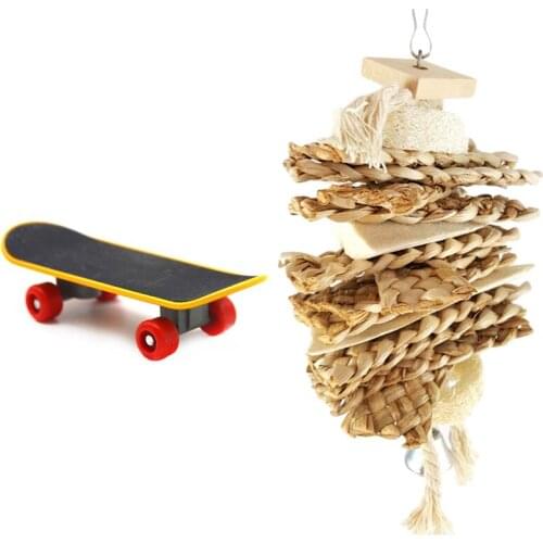 1 Pcs Pet Bird Toys Parrot Toys Intelligence Mini Skateboard & 1 Pcs Bird Chewing Loofah Cuttlebone Grass Cage Bite Toy