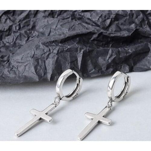 Hot Sale Gold Petite Cross Stud Earrings Ladies Trendy Fashion Cross Jewelry Cool Safety Pin Earrings Unusual Mujer Moda 2020