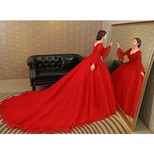 100%real vintage trailing red queen cosplay ball gown medieval dress princess Renaissance Gown queen Victoria dress/Belle Ball