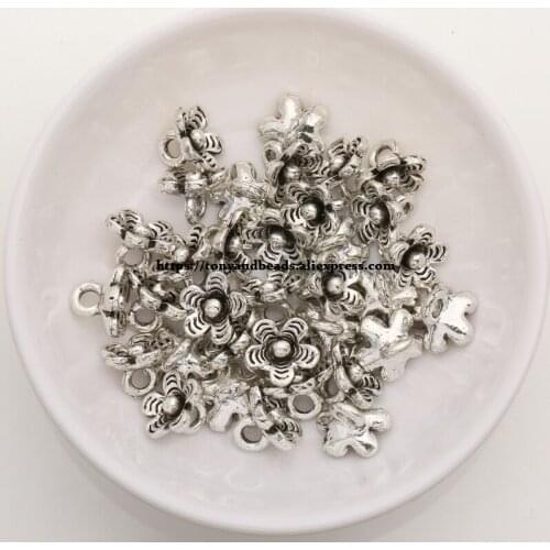 50Pcs/Lot) Tibetan Silver European Plum-Blossom-Shape Pendant Diameter 9mm AD11448B