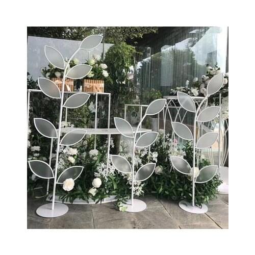 New wedding props iron fantasy tree wedding sunshine board road lead stage decoration scene decoration decoration leaves