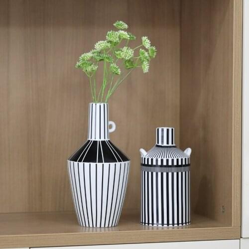 Modern Abstract Ceramic Vases Minimalist Art Japanese Vase Geometric Tabletop Creative Living Room Jarrones Home Decor EB5HP