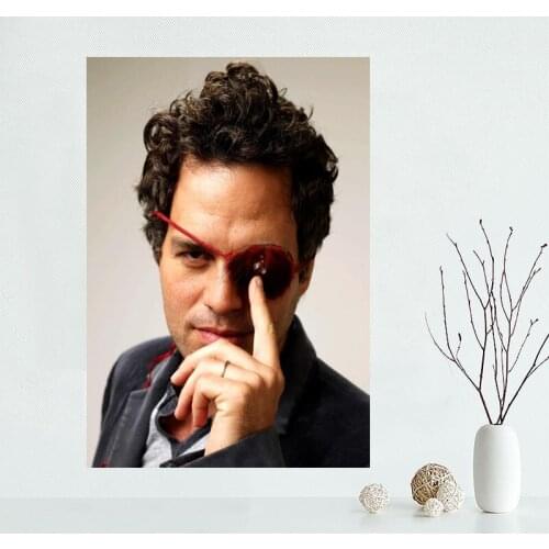 Nice Mark Ruffalo Canvas Poster Bedroom Home Decoration Wall Poster Art Print Silk Fabric Gift For Friend 50x75CM,60x90CM 0224