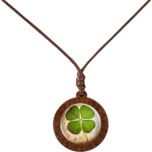 2019 Fashion Wood Necklace Dandelion Four-leaf Clover Glass Cabochon Pendant Necklace Sun Pattern Jewelry Art Picture Necklace