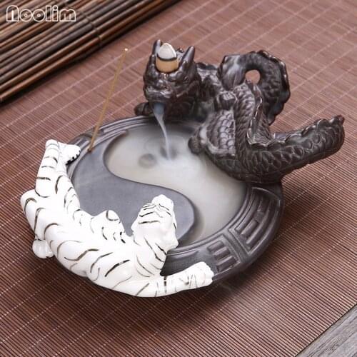 Dragon and White Tiger Backflow Incense Burner Feng Shui Figure Creative Fish Incense Stick Holder Home Decor + 20pcs Free Cones