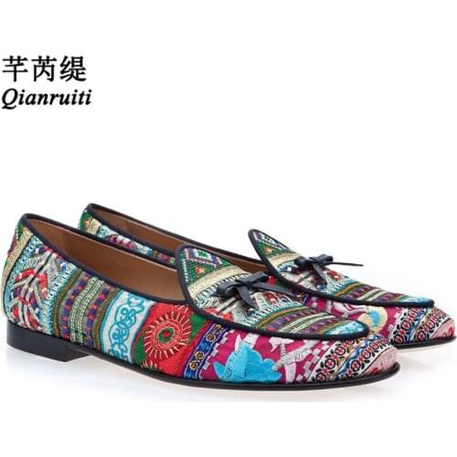 Qianruiti Luxury Men Loafers Bowknot Striped Embroidered Shoes Male Casual Flats Slip On Slippers Canvas Men Party Wedding Shoes
