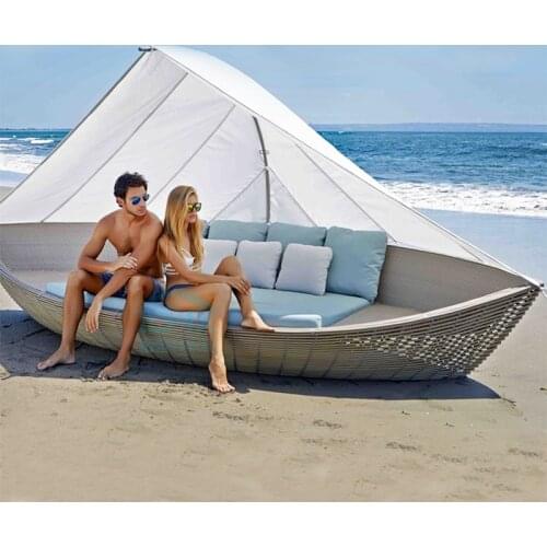 Boat shape Leisure daybed Metal frame with Wicker Patio Sunbed,outdoor Daybed lounger for poolside ,garden,beach
