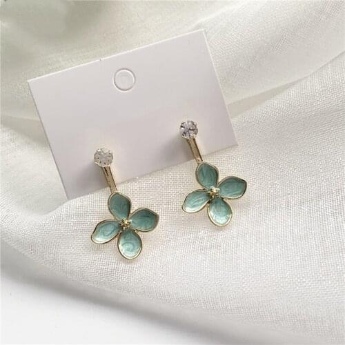 Korean Cute Green Leaf Flower Drop Earrings Simple Acryl Petal Pendent Earrings for Women Girls Kids Ear Jewelry Gift 2021 Trend