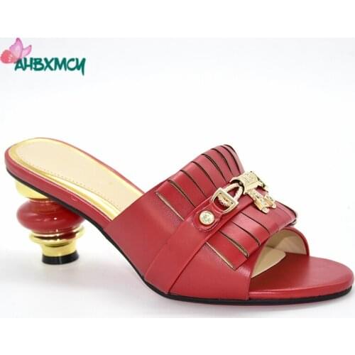 Fashionable Red Color New Design Nigerian Ladies Shoes for Party Sweet Italian Ladies Slipper for Wedding Party