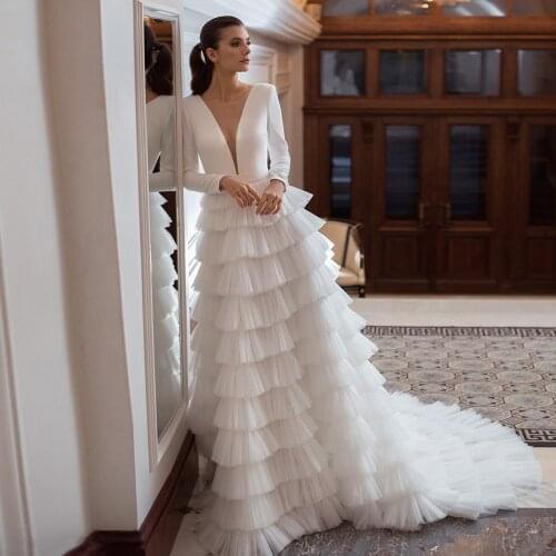 Long Sleeve Layered Wedding Dress Simple Hochzeitskleid Tulle Bridal Gown With Button Back Trowjurk Vestidos De Novia