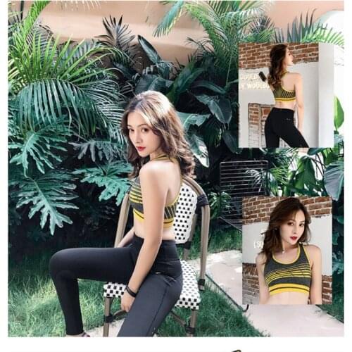 2021 New Sports Underwear Womens Fitness Running Without Steel Ring Shockproof Bra Yoga Clothes Ladies Sexy Stripe Bralette