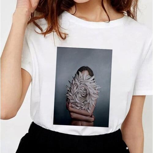 Harajuku Summer Fashion Oversized T-Shirt Women T-shirt Lady Art Photo Graphic Print Short Sleeve T-shirts Female O-Neck Top Tee