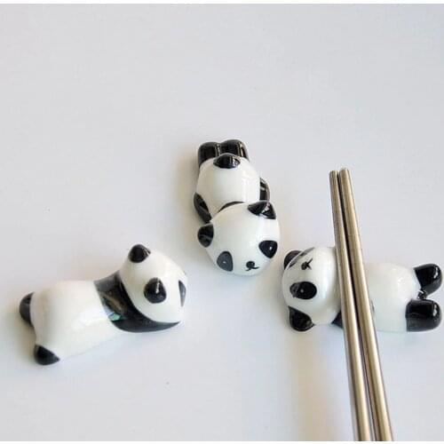 1 Pcs Creative Ceramic Chopsticks Stand Cartoon Holder Rack Panda Lucky Cat Shape Fashion Kitchen Tableware