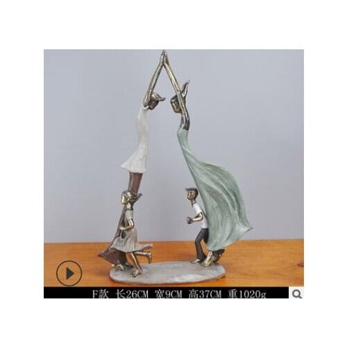 35cm Resin Craft Parents Sculpture Nordic Home Decor Figurines Child Birthday Gift Living Room Bedroom Desktop Decoration