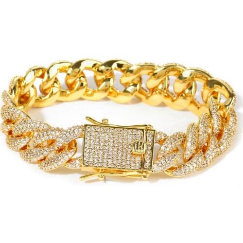 Bettyue New Arrival Fashion HipHop Style Bracelet Shiny Gold Color For Women&Girls Cool Jewelry In Modern Party Fancy Dress-up