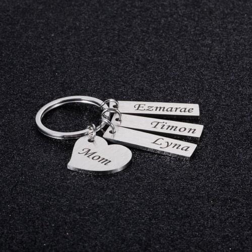 Mom Keychain Gift Personalized Family Names Engraved Customized Products Key Chain Accessories Mothers Day Gifts Key Ring