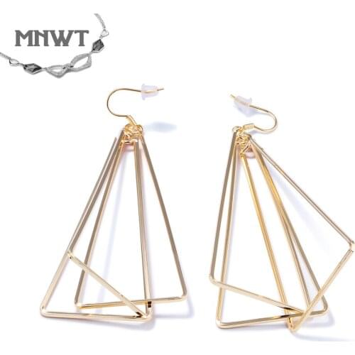 MNWT Dangle Earrings