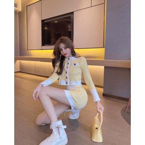 Fashion womens suit 2020 autumn and winter girls color matching long-sleeved knitted top high waist skirt