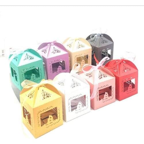 50pcs Laser Cut Bride and Groom Carriage Favor Gifts Candy Boxes With Ribbon Baby Shower Wedding Birthday Party Favor Decoration