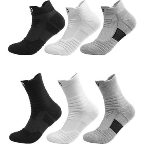 Men Thick Socks Breathable Sweat-absorbent Outdoor Fitness Running Socks Basketball Sports Fitness Socks For Male