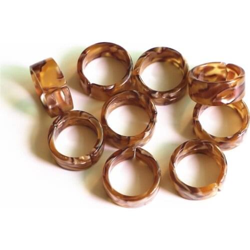 2021 Korea Fashion Vintage Simple Aesthetic Acetate Colorful Acrylic Thick Round Rings for Women Girls Jewelry Accessories Gifts