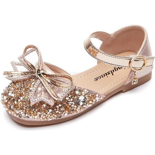 2021 New Girls Crystal Shoes Bow-knot Princess Shoes Girls Toes-capped Sandals Catwalk Show Shoes Flats for Party Fashion Sweet