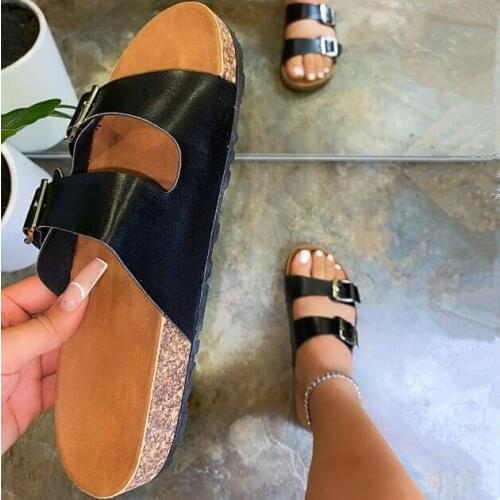 Spring/summer 2020 new leather double gold buckle women flip-flop leisure all-match slippers non-slip durable beach sandals ms