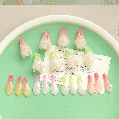 Beautiful and gentle magnolia flower bud flower piece heat shrinkable uv epoxy pendant DIY earrings jewelry accessories