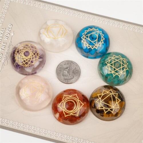 7PCS/SET Resin With Natural Stones Chakra Crystals Quartz Amethyst Tiger Eyes Divination Energy Healing Stone