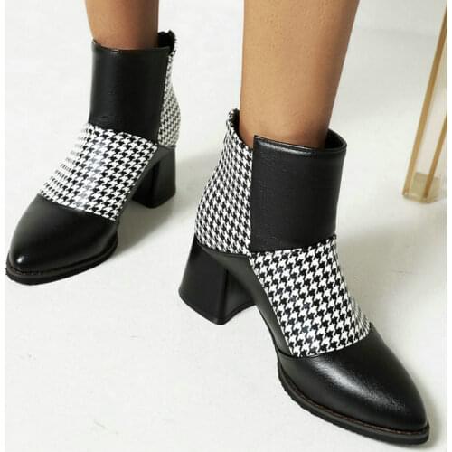 2021 Women Ankle Boots Fashion Mixed Color PU Leather Ladies Square Heel Boots Back Zipper Pointed Toe Womens Boots Big Size 45