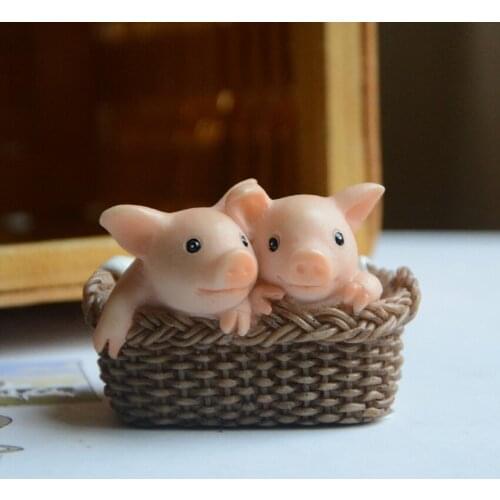 NEW Creative Everyday Collection Cute pig resin garden Miniature Animal Figurines Desktop Crafts Toys gift for Children home dec