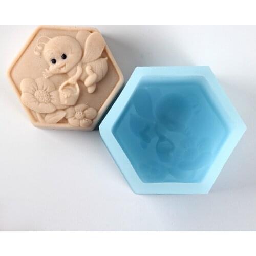Silicone Soap Mold With Bee Flower Craft Mold Birthday Present Craft Tool
