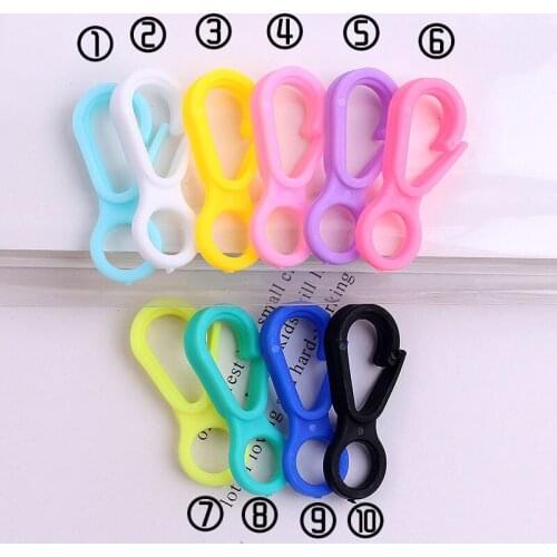 100 Pcs 14x33mm Colorful Plastic Lobster Clasp Hook Clips Connectors For Key Chain Hooks Supplies DIY Jewelry Accessories Making