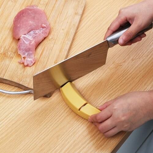 1PC Creative Banana Shape Knife Sharpener Easy To Use Knives Sharpening Stone Home Kitchen Chef Grinder Accessories