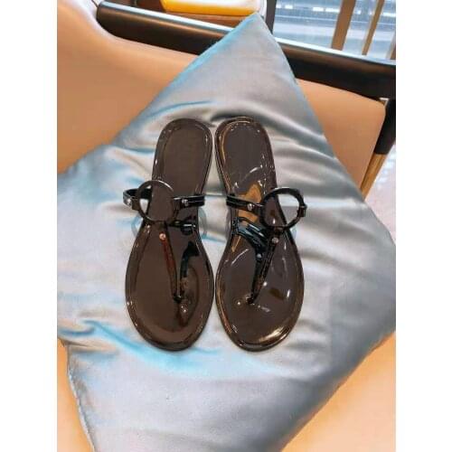 2020 summer new jelly shoes for leisure and vacation beach essential sandals