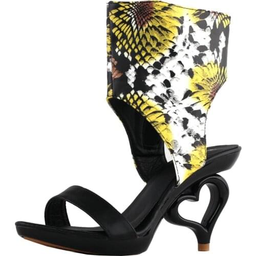 LF60814 SHOW STORY Strappy Ankle Strap Bride Wedding Dancing Heart Heels Sandals