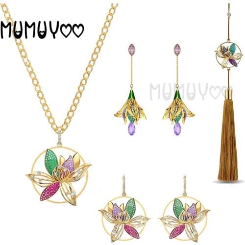 2020 SWA1:1, Fashion Jewelry High Quality Charm Elegant Classic Color Crystal Magnolia Flower Design Gold Hollow Round Earrings