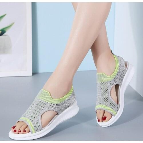 Women Tennis Shoes Breathable Mesh Height-increasing Non-slip Female Footwear Outdoor Walking Sneakers Thick Bottom Platform