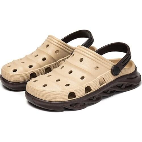 Comfortable Men Pool Sandals Summer Outdoor Beach Shoes Male Slip On Garden Clogs Casual Water Shower Slippers Unisex Zapatos