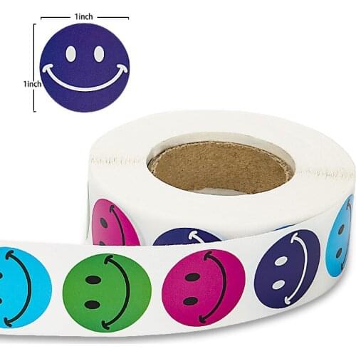 500Pcs/Roll 4 Colors Smile Paper Stickers Gift Seal Label Sticker Kids DIY Scrapbooking Sticker 2.5cm Stationery Stickers