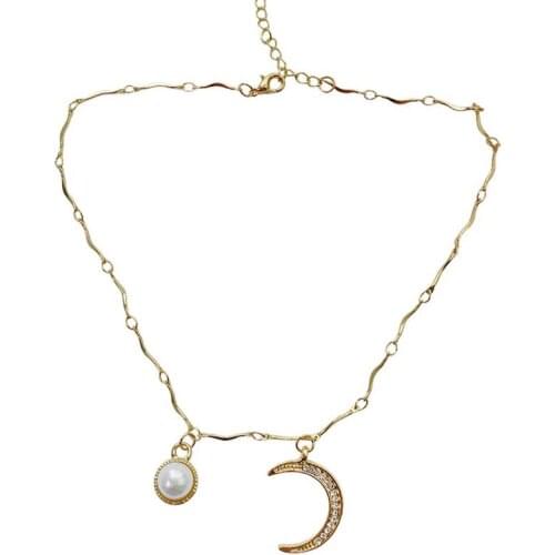 2021 Trendy Golden Moon Pearl Necklace Chain Necklace for Women Accessories Fashion Jewellery