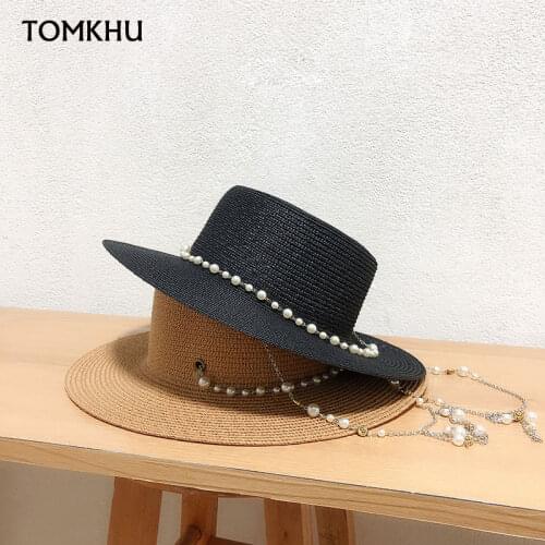 Vintage Women Summer Paper Straw Hat Pearl Chain Fedora Flat Top Sun Hat French Classical Fashion Catwalk Sunscreen Beach Caps