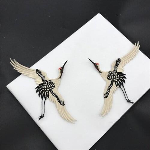 Wholesale 20pcs 16*11.5cm Embroidered Sewing On Patch Iron-On Patch Stickers For Clothes Sewing Fabric Applique Supplies YH212