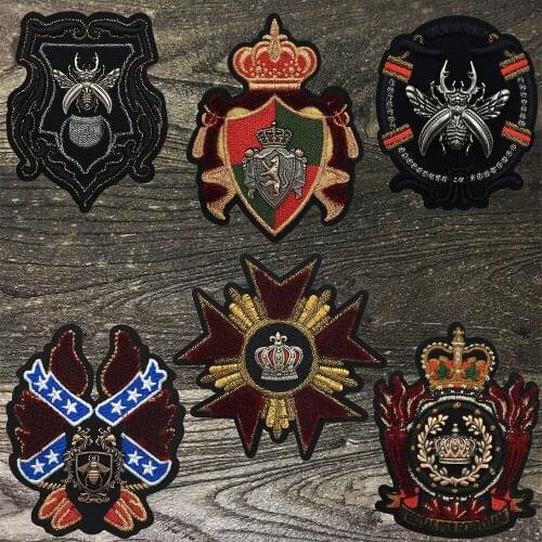1Pcs Exquisite Crown Badges for Clothes Embroidery Patches Applique Sewing Accessories Jacket T-Shirt Dress DIY Decorative